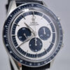 Omega Speedmaster Moonwatch CK2998 (11) Omega Speedmaster Moonwatch CK2998 – limitowany szwajcarski chronograf, kultowy design i precyzyjny mechanizm. Dostępny w Artemwatch