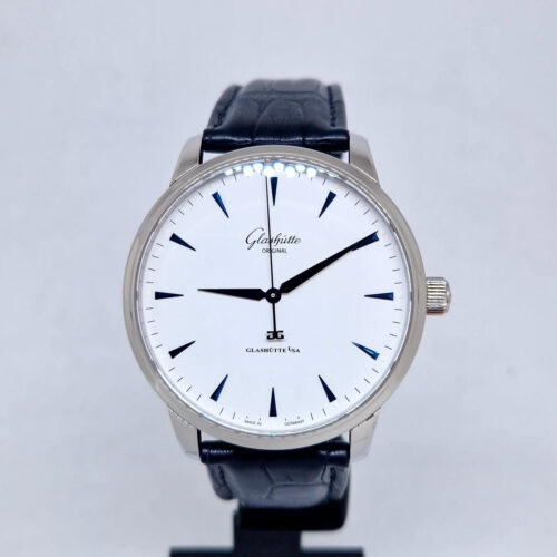 Glashutte Senator Excellence 1-36-01-05-02-01 Glashutte Original Senator Excellence 1-36-01-05-02-01- manufakturowy kalibr, 100 h rezerwy chodu. Luksusowy zegarek dostępny w Artemwatch.