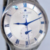 Maurice Lacroix Masterpiece Gmt MP6707 (8) Maurice Lacroix Masterpiece GMT MP6707- koperta 40 mm, srebrna giloszowana tarcza, duża data, GMT, szafirowe szkło i wodoodporność 50 m. Dostępny w Artemwatch.