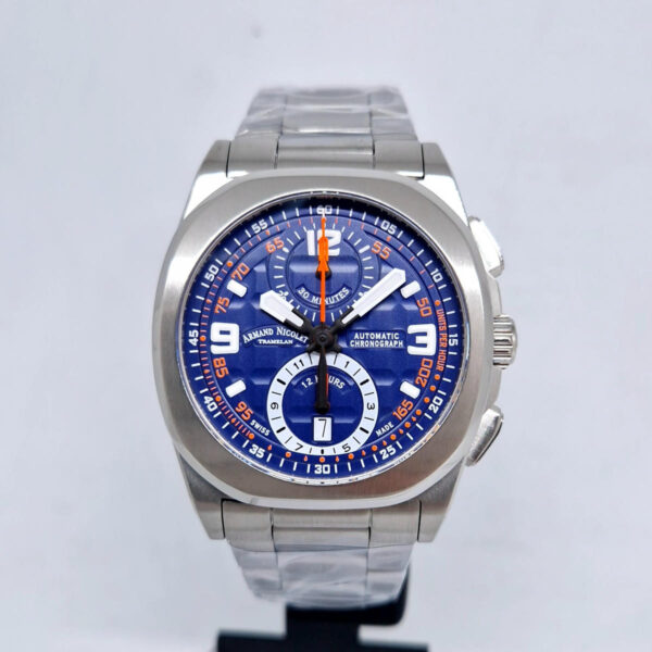 Armand Nicolet JH9 A668HAA-BO-MA4680A Armand Nicolet JH9 A668HAA-BO-MA4680A – nowy szwajcarski zegarek automatyczny z chronografem, niebieską tarczą i stalową bransoletą. Dostępny w Artemwatch.