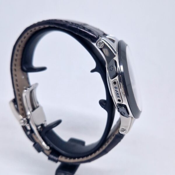 20241121_221529 Ulysse Nardin Executive Dual Time 243-00