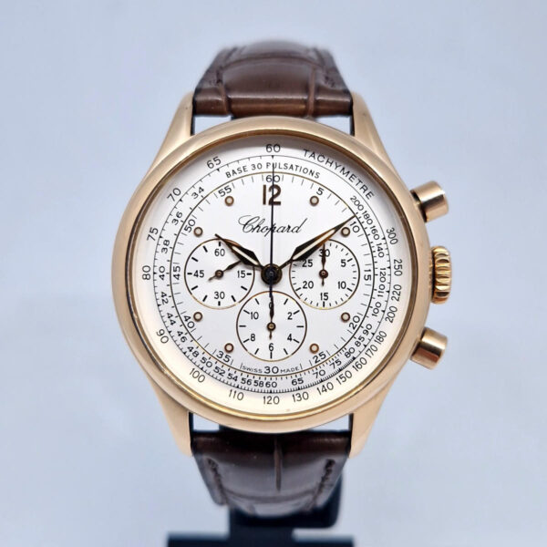 Chopard Mille Miglia Vintage Chronograph 161889 Chopard Mille Miglia Vintage Chronograph 16/1889 – oryginalny szwajcarski chronograf z 18-karatowego różowego złota. Gwarancja Artemwatch.