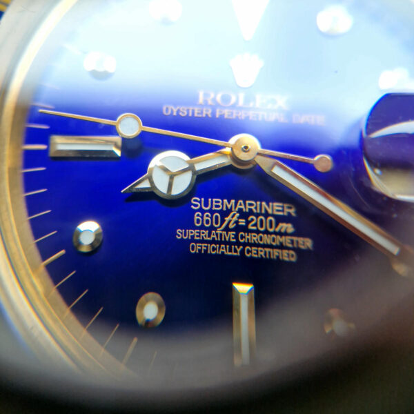 Rolex Submariner Date 1680 (6) Rolex Submariner Date 1680 – oryginalny szwajcarski zegarek vintage. Kultowy model nurkowy, doskonały stan i roczna gwarancja Artemwatch