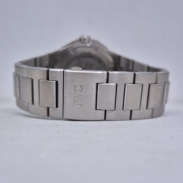 20251026_215305 IWC Ingenieur Laureus Sport for Good Foundation IW323909