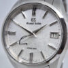 Grand Seiko Heritage Morning Frost SBGA465 (12) Grand Seiko Heritage Morning Frost SBGA465 – luksusowy zegarek japoński Spring Drive 9R65, stalowa koperta 40 mm, rezerwa chodu 72 h. Dostępny w Artemwatch