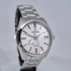 Grand Seiko Heritage Morning Frost SBGA465 (7) Grand Seiko Heritage Morning Frost SBGA465 – luksusowy zegarek japoński Spring Drive 9R65, stalowa koperta 40 mm, rezerwa chodu 72 h. Dostępny w Artemwatch