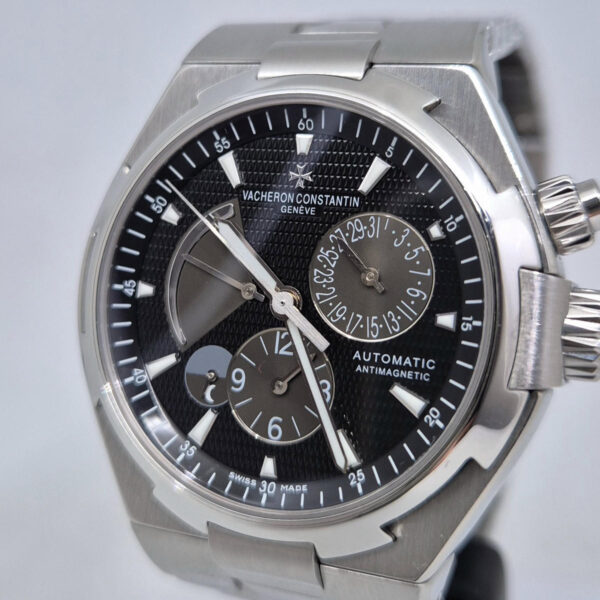 Vacheron Constantin Overseas 47450B01A-9227 (10) Vacheron Constantin Overseas 47450/B01A-9227 – szwajcarski zegarek Dual Time. Dostępny w Artemwatch – luksusowe zegarki premium.