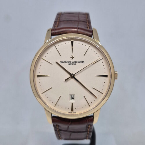 Vacheron Constantin Patrimony 85180000J-9231 Vacheron Constantin Patrimony 85180/000J-9231 – oryginalny szwajcarski zegarek z 18K żółtego złota. Dostępny w Artemwatch.