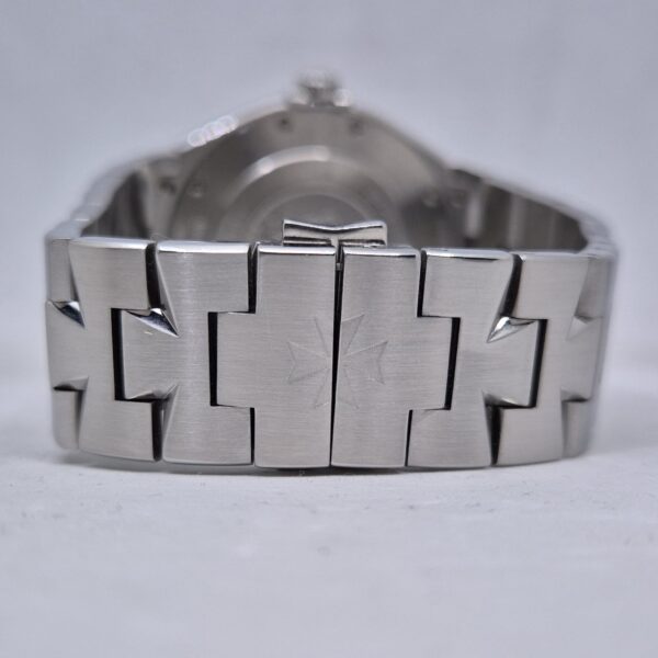 20260128_195204 Vacheron Constantin Overseas 47040/B01A-9094
