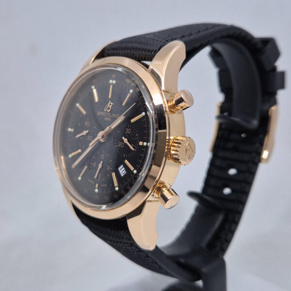 Breitling Transocean Chronograph RB0152 (4) Breitling Transocean Chronograph RB0152