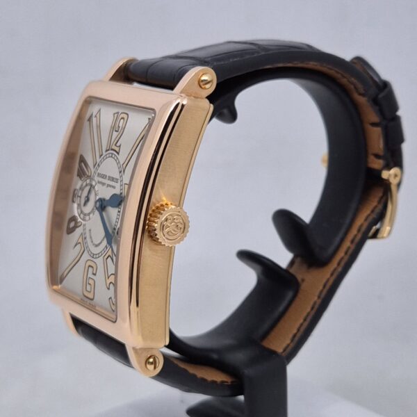 20260205_184251 Roger Dubuis Much More Manual winding