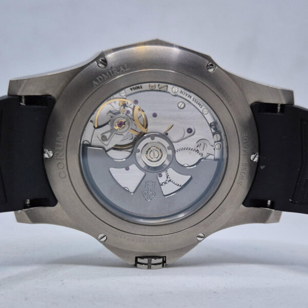 Corum Admiral 01 (17) Corum Admiral 01.0146