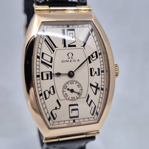 Omega Museum Petrograd 1915 5703.30 (12) Omega Museum Petrograd 1915 5703.30.01 – limitowany szwajcarski zegarek inspirowany modelem z 1915 roku. Gwarancja Artemwatch