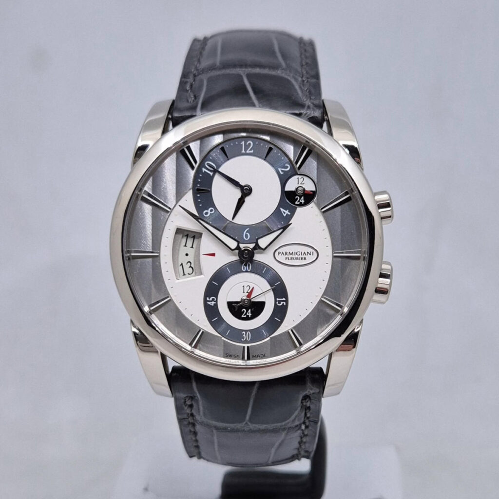 Parmigiani Fleurier Tonda Hemispheres PFC231– ekskluzywny szwajcarski zegarek GMT. Dostępny w Artemwatch z gwarancją.