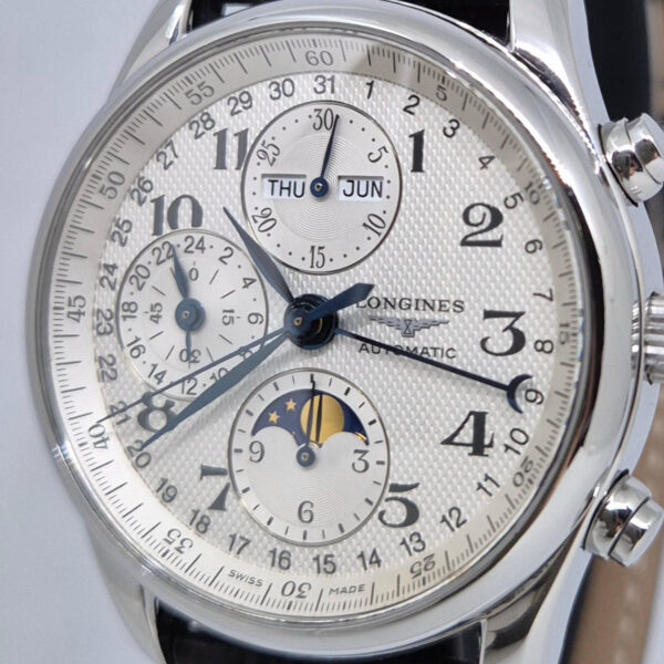 Longines MasterCollection L26734 (1) Longines MasterCollection L26734 – elegancki szwajcarski zegarek z automatycznym mechanizmem, chronografem, fazami Księżyca i rocznym kalendarzem