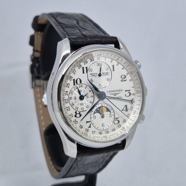 Longines MasterCollection L26734 (8) Longines MasterCollection L26734 – elegancki szwajcarski zegarek z automatycznym mechanizmem, chronografem, fazami Księżyca i rocznym kalendarzem