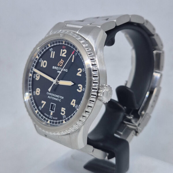 Breitling Aviator 8 A17315 Breitling Aviator 8 A17315