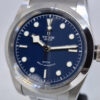 Tudor Black Bay 41 M79540 (10) Tudor Black Bay 41 M79540. Kultowy szwajcarski zegarek automatyczny z niebieską tarczą. Idealny stan, klasyczny styl diver. Dostępny w Artemwatch.