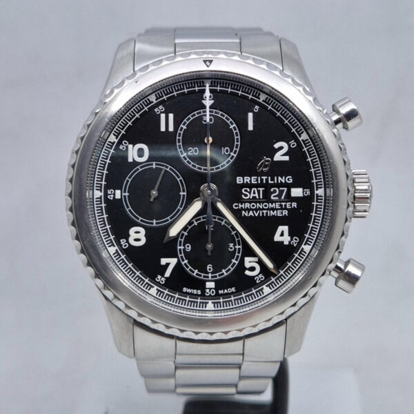Breitling Navitimer 8 Chronograph A13314101B1A1 Breitling Navitimer 8 Chronograph A13314101B1A1 – szwajcarski zegarek z automatycznym chronografem. Dostępny w Artemwatch