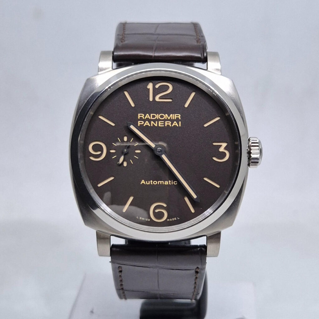 Panerai Radiomir 1940 3 Days PAM00619 OP7001 – tytanowa koperta, mechanizm P.4000 i 3 dni rezerwy chodu. Dostępny w Artemwatch