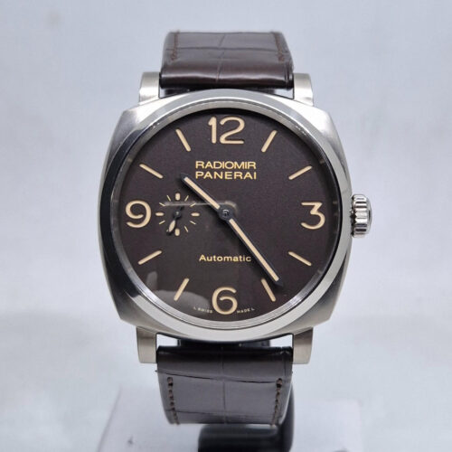 Panerai Radiomir 1940 3 Days PAM00619 OP7001 Panerai Radiomir 1940 3 Days PAM00619 OP7001 – tytanowa koperta, mechanizm P.4000 i 3 dni rezerwy chodu. Dostępny w Artemwatch
