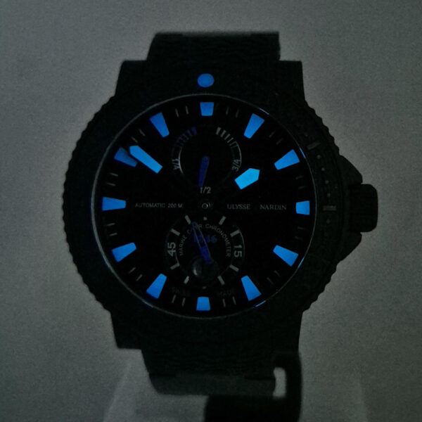Ulysse Nardin Diver Black Sea 263-92 – zegarek nurkowy, kopertą o średnicy 45,8 mm, caliber UN-26, wodoszczelność 200 m. Dostępny w Artemwatch.