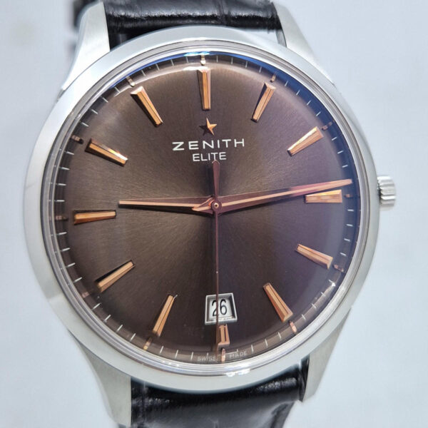 Zenith Elite Seconde Centrale 03.2020 (10) Zenith Elite Seconde Centrale 03.2020.670/76.C498 – oryginalny szwajcarski zegarek automatyczny z brązową tarczą i kopertą 40mm. Dostępny w Artemwatch.